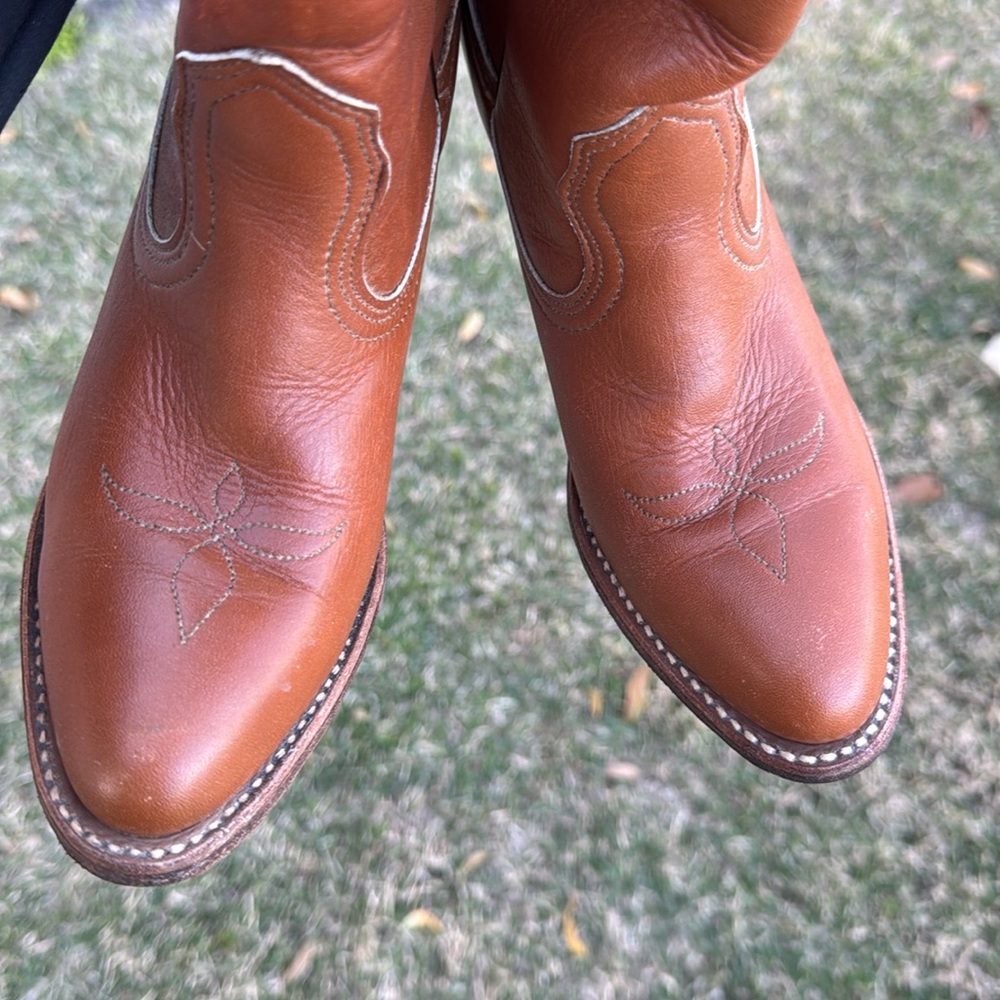 Frye Leather Boots, Style 7105, Size 5.5 women’s‎ - Picture 16 of 17